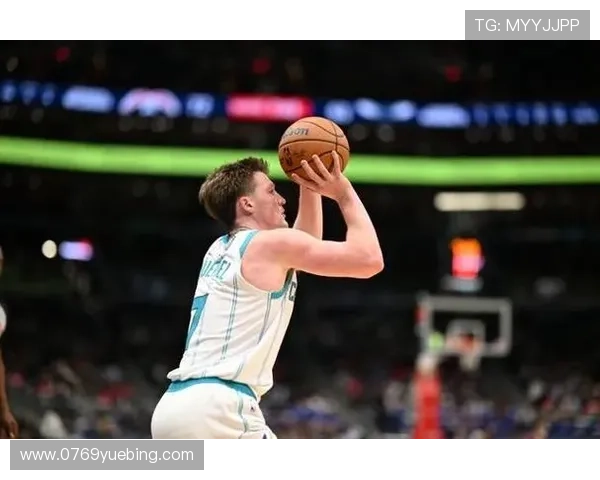 热火首节狂砍53分克尼佩尔直言球队防守疲软表现糟糕